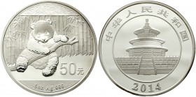 CHINA und Südostasien China Volksrepublik, seit 1949
50 Yuan 5 Unzen Silbermünze 2014. Panda am Baumast. Im Original-Etui mit Zertifikat und Umverpac...