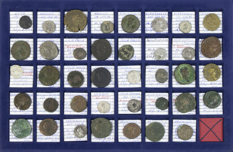 Ancient coins in lots - Roman coinage - A collection of Roman coinage, c. first ...