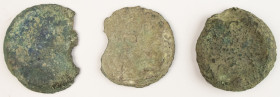 Ancient coins in lots - Roman coinage - A lot with 3 pieces circular 'Aes rude' (c. 6,7, 6,8 and 7,5 cm. / c. 180, 240 and 280 gram), from the 8th til...