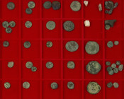 Ancient coins in lots - Roman coinage - A lot in a Lindner tray with appr. 40 mainly Roman (small) bronzes (mainly Folles), several emperors and mints...