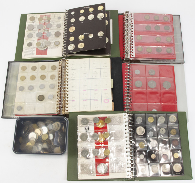 Coins world in boxes - World coins - Collection with 5 small albums and 1 small ...