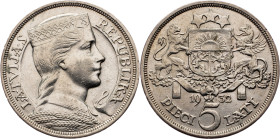Republic, 5 Lati 1932, London