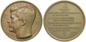 STATI UNITI John F. Kennedy (1917-1963) Medaglia senza data in onore del presidente americano - Opus: F. B. AE (g 91,08 - Ø 55 mm) Minime macchiette
...