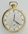 LONGINES -Orologio da tasca- Cassa unica in oro giallo 18kt (non marcato) da 50mm. Dial bitonale con indici a bastone, numeri arabi e minuteria stampa...