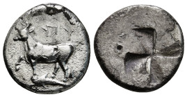 THRACE. Byzantion. Siglos (Circa 340-320 BC).
Obv: 'ΠΥ.
Bull standing left on dolphin left.
Rev: Stippled quadripartite incuse square.
SNG BM Black Se...