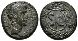 SELEUCIS & PIERIA. Antioch. Augustus (27 BC-14 AD).Ae.
Obv: ΚΑΙΣΑΡΟΣ ΣΕΒΑΣΤΟΥ.
Laureate head right.
Rev: SC within wreath with eight leaves.
RPC I 424...