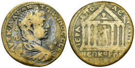 PHRYGIA. Hierapolis. Elagabalus, 218-222 19,80 g - 34,74 mm AE Obv : ΑΥΤ Κ Μ ΑΥ ΑΝΤΩΝƐΙΝΟϹ ϹƐΒ; laureate, draped and cuirassed bust of Elagabalus, Rev...