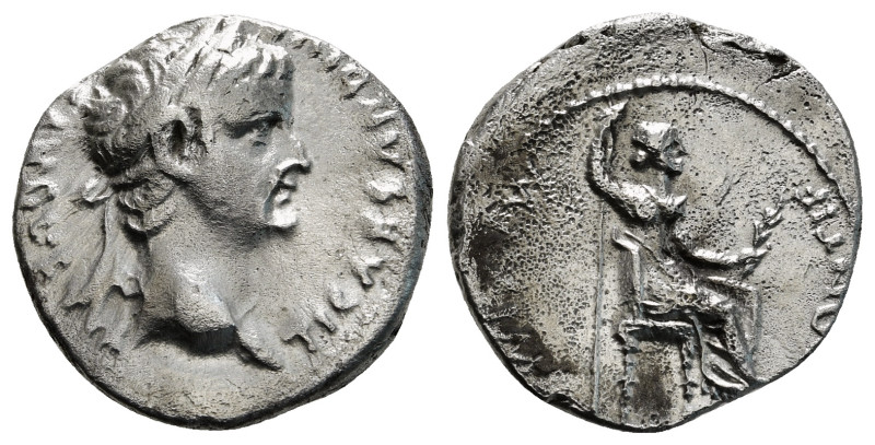 TIBERIUS (14-37). Denarius. "Tribute Penny" type. Lugdunum.
Obv: TI CAESAR DIVI ...