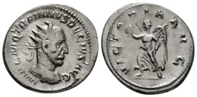 TRAJANUS DECIUS (249-251). Antoninianus. Rome.
Obv: IMP C M Q TRAIANVS DECIVS AVG.
Radiate and cuirassed bust right.
Rev: VICTORIA AVG.
Victory advanc...