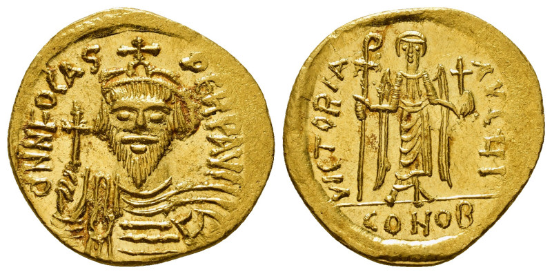 PHOCAS (602-610). GOLD Solidus. Constantinople.
Obv: O N FOCAS PЄRP AVG.
Crown...