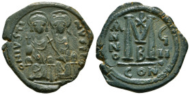 Justin II and Sophia AD 565-578. Constantinople
Follis or 40 Nummi Æ 
Artifically patinated
14,65 g - 30,33 mm