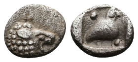 Ionia, Miletos, AR Tetartemorion, 0.19 g 5.93 mm. Circa 600-500 BC.
Obv: Head of roaring lion right
Rev: Eagle standing right; pellet above and below;...
