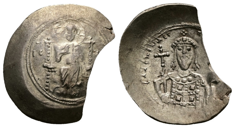 Alexius I, AD 1081-1118. EL, Aspron Trachy. 3.47 g. 29.07 mm. Constantinople.
O...