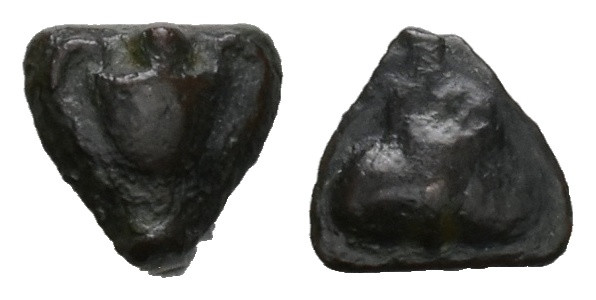 AE Cast Onkia. Sicily, Selinus (c. 450–440 BC)
Obv: Cantharus; above, pellet.
Re...