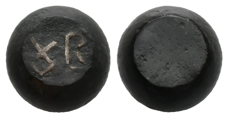 AE Late Roman bronze weight. 2 uncias (AD 3rd – 5th centuries)
Truncated sphere ...