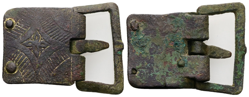 AE Medieval belt-buckle (AD 12th–13th centuries)
Bronze buckle plate.
Weight: 12...