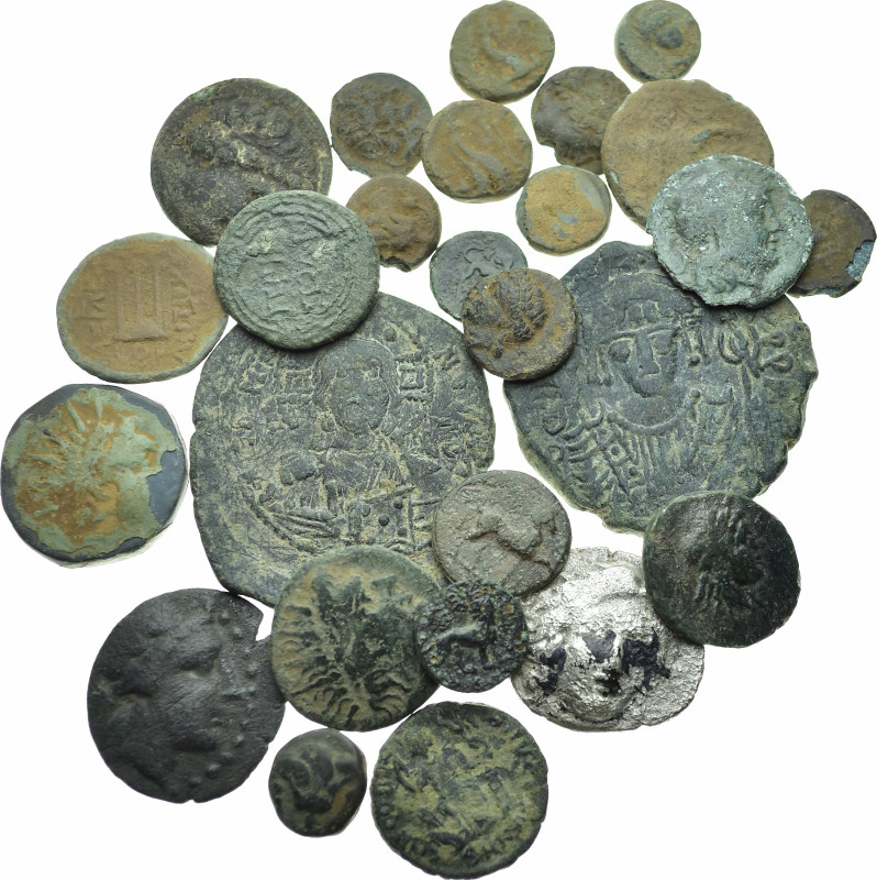 Lot of 26 unclassified
See picture.
LOT SOLD AS IS, NO RETURNS.