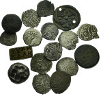 Lot of 17 unclassified
See picture.
LOT SOLD AS IS, NO RETURNS.