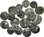 Lot of 21 unclassified
See picture.
LOT SOLD AS IS, NO RETURNS.