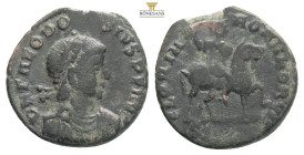 THEODOSIUS I. Follis. 392-395 AD Cyzicus. Obv: Diademed and draped bust of Theodosius I right, around legend: DN THEODOSIVS PF AVG. Rev: Teodosio I ad...