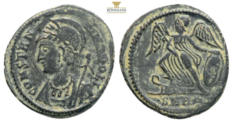 Constantinus I. the great AD 306-336. Siscia
Follis Æ
CONSTAN–TINOPOLIS, helmete...