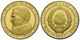 Republik, 1946-2003 200 Dinara 1968. 30.0 mm. Gold 0.900. JOSIP BROZ TITO. 29. XI 1943-29.XI.1968. KM 52. 15.64 g. Obv. few scratches / wenige Kratzer...