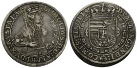 Erzherzog Leopold V. 1619-1632 Taler 1632. 42.0 mm.Silver Thaler Legend: LEOPOLDVS:D:G:ARCHIDVX:AVSTRIAE Cuirassed and crowned half-length bust of Arc...