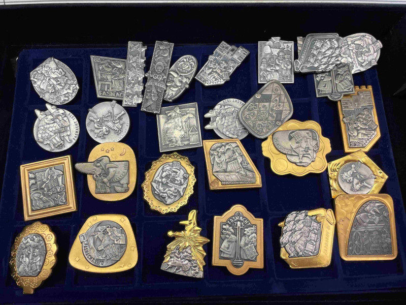 Basel / Basle Stadt / City
 Basler Fasnacht Plaketten / Basler Carnival Badges ...