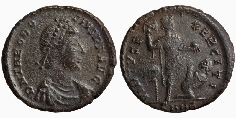 Theodosius I. (383-388 AD). Follis. Nicomedia. Obv: DN THEODOSIVS PF AUG. perl-d...