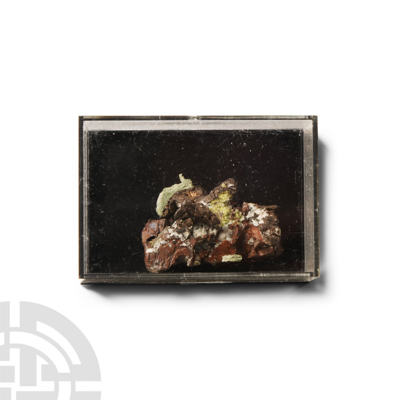 Natural History - Historic Cronstedtite Mineral Specimen
Comprising a heterogen...