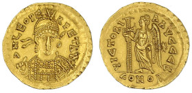 Römische Goldmünzen

Kaiserzeit

Leo I., 457-474

Solidus 457/474 Constantinopel, 2. Offizin. Brb. v.v. mit Helm/VICTORIA AVGGG B CONOB. Victori...