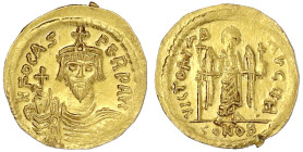 Byzantinische Goldmünzen

Kaiserreich

Focas, 602-610

Solidus 602/610, Constantinopel, 8. Offizin. 4,47 g. fast Stempelglanz, Randfehler. Ratto...