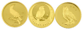 Goldmünzen der Bundesrepublik Deutschland

Euro, ab 2002

3 X 20 Euro Heimische Vögel: 2016 Nachtigall J, 2017 Pirol F, 2018 Uhu J. In Kapseln ohn...