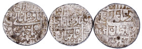 CHINA und Südostasien

Indien

Moghulreich. Jahangir, 1605-1627 (AH 1014-1037)

3 X Rupie: AH 1021, 1024 und 1030 = 1612, 1615 und 1621. sehr sc...