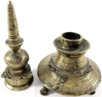 CHINA und Südostasien

Indien

Varia

Messing-Tintenfass in Form eines Stupa (स्तूप), zweiteilig, Südindien 19. Jh. Höhe 18cm