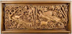 CHINA und Südostasien

Indonesien-Bali

Varia

Großes rechteckiges, kunstvoll geschnitztes Relief aus schwerem Holz, 1970er Jahre. Sehr plastisc...