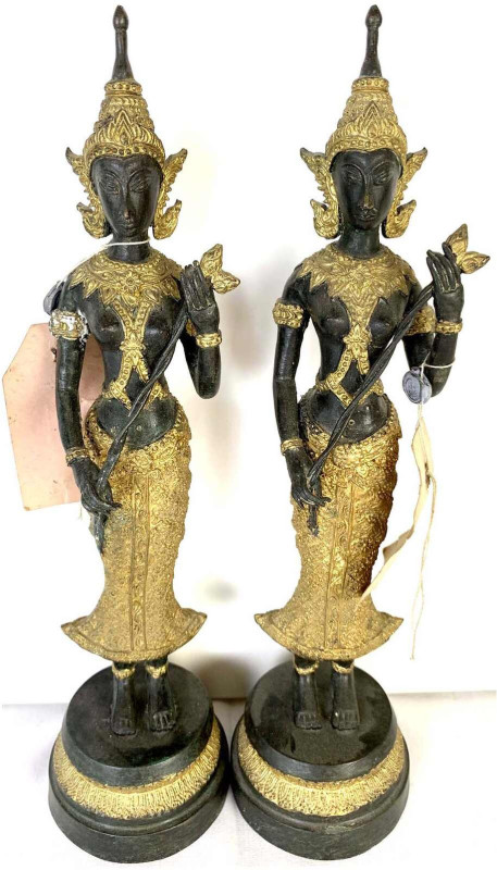 CHINA und Südostasien

Thailand

Varia

Paar von 2 teilvergoldeten Bronzes...