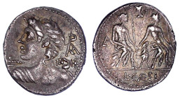Römische Münzen

Römische Republik

L. Caesius, 112-111 v. Chr

Denar 112/111 v. Chr. Apollo-Vejovis-Büste mit Blitz in linksgerichteter Rückans...