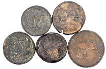 Lots antiker Münzen

Kelten

Iberokelten, 5 Bronzemünzen versch. Stämme: Bolskan, Castulo, Gades, Ilipa Magna, Obulco. schön, teils selten
