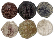 Lots antiker Münzen

Byzanz

6 Stück: 3 Bronzemünzen (2 X Leo VI., 1 X Justinus II. mit Sofia), 2 Bleisiegel des 11. Jh. (u.a. mit der Darstellung...