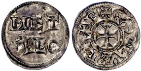 Karolinger

Karl der Einfältige 897-922

Pfennig o.J. Melle. METALO/+CARLVS REX (verdrehtes S), Kreuz. 1,67 g. gutes vorzüglich. Depeyrot 629. Mor...