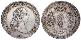 Altdeutsche Münzen und Medaillen

Augsburg-Stadt

Konventionstaler 1765, mit Titel Franz I. 27,84 g. Am Ende der Umschrift ein Röschen. 27,83 g. s...
