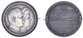 Altdeutsche Münzen und Medaillen

Baden-Durlach

Friedrich II., 1907-1918

Silbermedaille 1910 von Rudolph Mayer. XXIV. Verbandsschießen Baden-P...