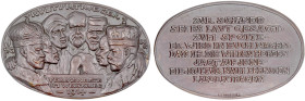 Medaillen

Medailleure

Goetz, Karl

Große ovale Bronzemedaille 1914, Kulturträger. 90 X 60 mm, 109,23 g. vorzüglich/Stempelglanz, selten. Kiena...