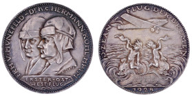 Medaillen

Medailleure

Goetz, Karl

Silbermedaille 1928, 1. Europa-Amerikaflug in Ost-Westrichtung/Hünefeld, Köhl, 36 mm, 19,81 g. vorzüglich/S...
