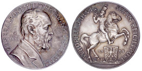 Medaillen

Medailleure

Goetz, Karl

Silbermedaille 1931, Generalpostmeister Heinrich von Stephan. 36 mm; 19,46 g. vorzüglich, mattiert. Kienast...