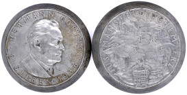 Medaillen

Medailleure

Goetz, Karl

Prägestempelpaar (Patrizen) zur Medaille 1936. Hermann Göring, Eisleben/aus Mansfeldischem Erz. Prägedurchm...