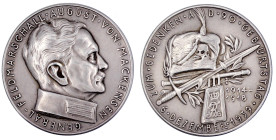 Medaillen

Medailleure

Goetz, Karl

Silbermedaille 1939. General Feldmarschall v. Mackensen. 36 mm, 19,38 g. vorzüglich/Stempelglanz, mattiert....