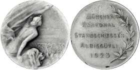Medaillen

Schützenmedaillen

Schweiz

Zürich

Silbermedaille 1923, von Huguenin. Kantonalstandschiessen Albisgütli. 30 mm; 10,12 g. In Origin...
