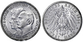 Reichssilbermünzen J. 19-178

Anhalt

Friedrich II., 1904-1918

3 Mark 1914 A. Silberne Hochzeit. vorzüglich/Stempelglanz, kl. Randfehler. Jaege...